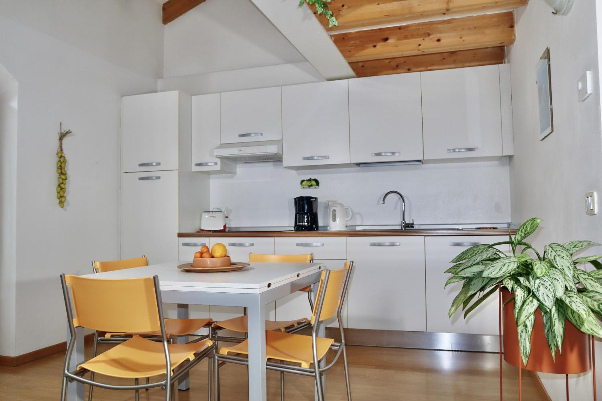 Windshouse Apartments Torbole Sul Garda Екстериор снимка